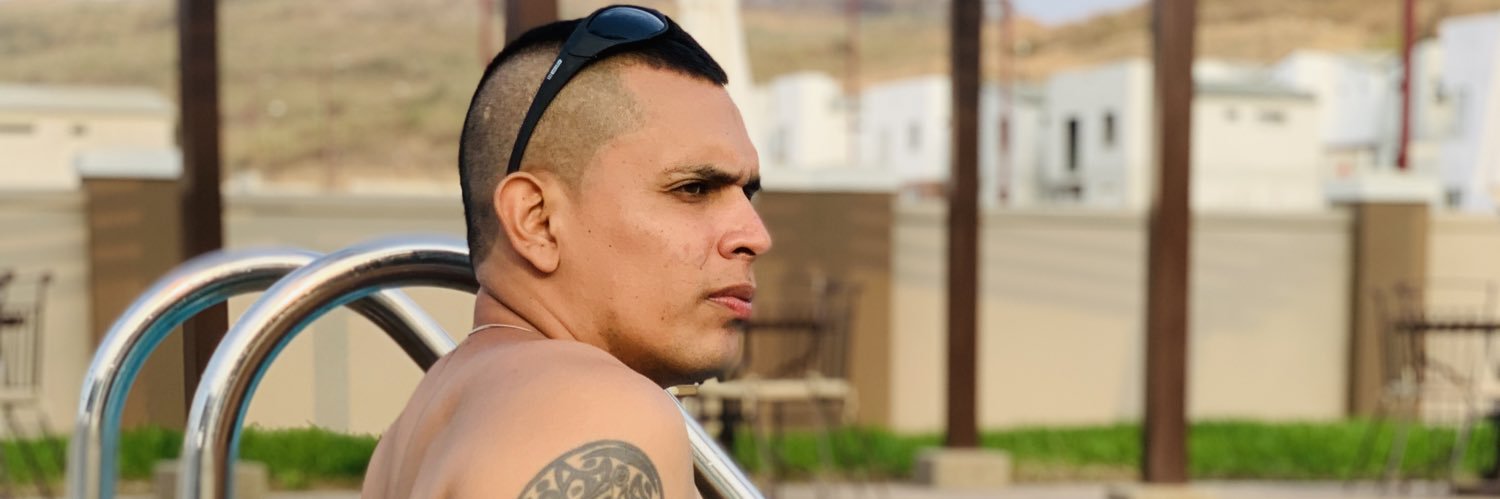 lobotattooEc's profile banner image