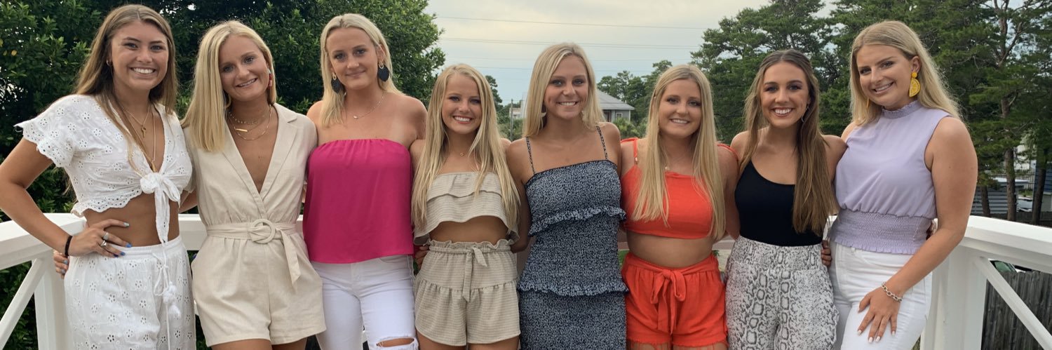 emilyfitz123's profile banner image