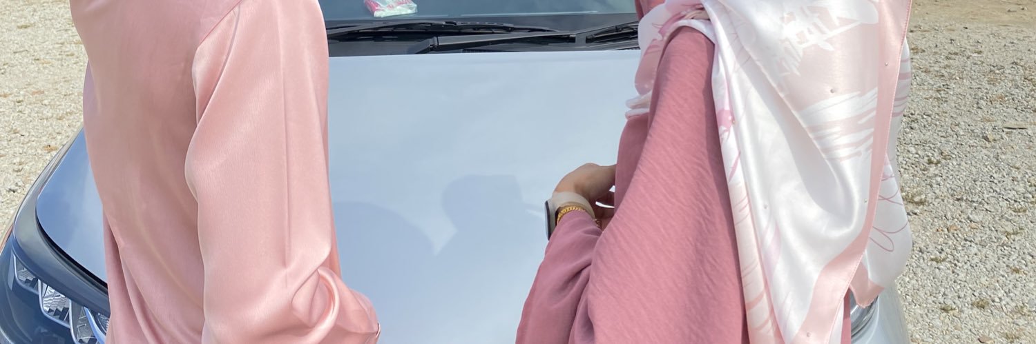 eshaishah's profile banner image