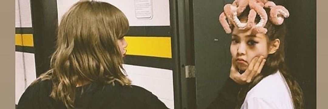 JenLisa__0327's profile banner image