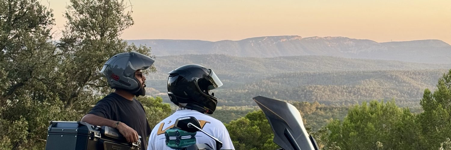 donyayaa's profile banner image