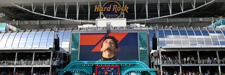 EscobarrGisella's profile banner image