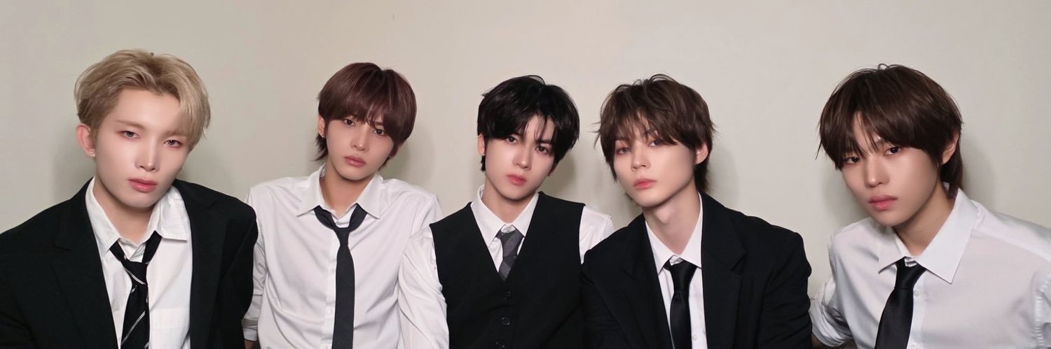 P͟o͟w͟’͟s͟ ͟m͟a͟m͟i͟ 🩵☔️ banner