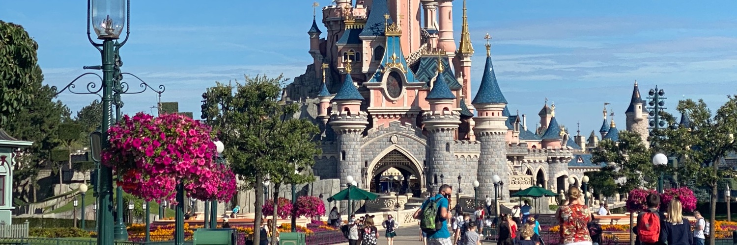 lisa12000___'s profile banner image