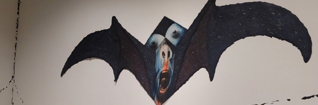 Luke Thompson banner