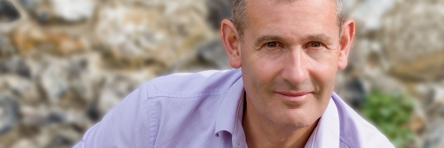 Simon Teague banner