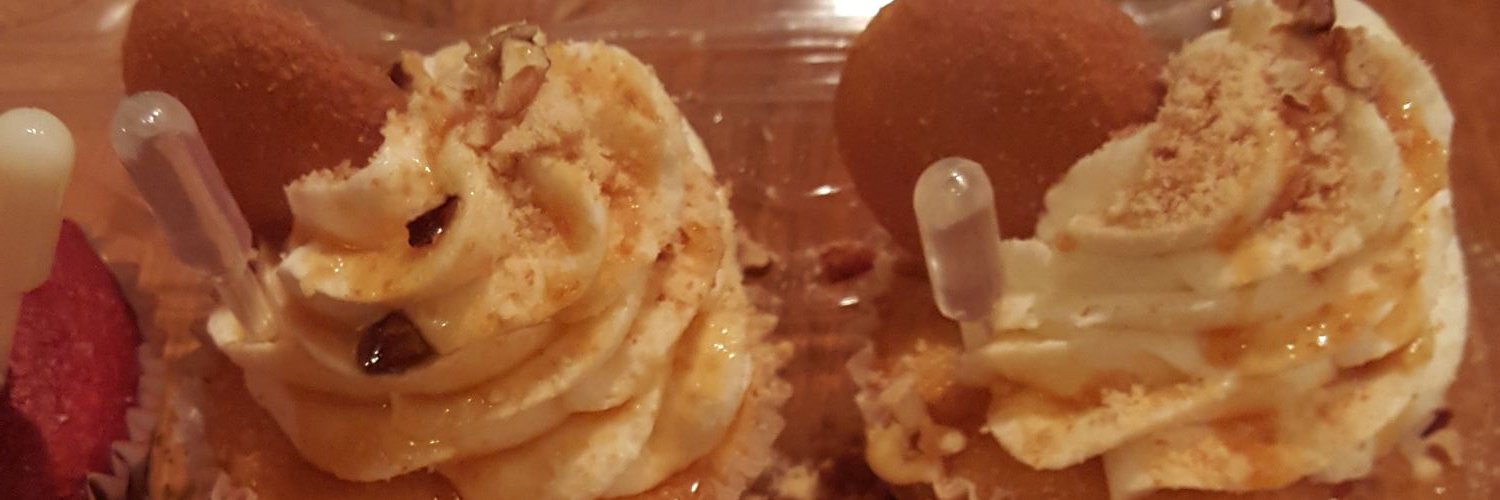 angelat704's profile banner image