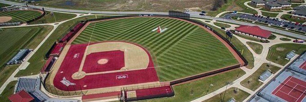 UNOH Baseball banner