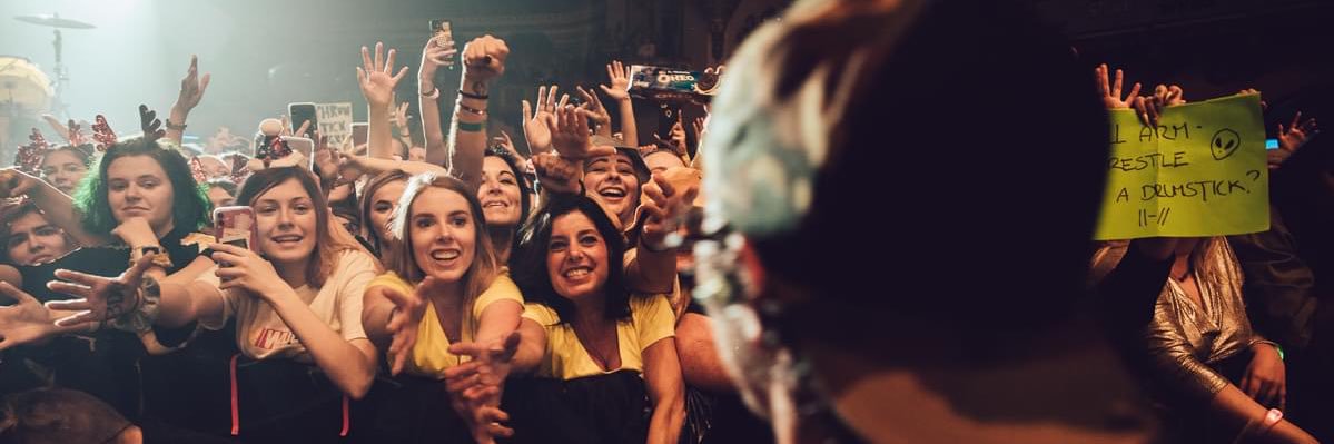 corinnecutlip's profile banner image