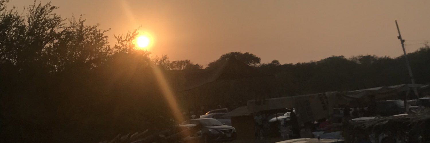ILoveYou_EV's profile banner image
