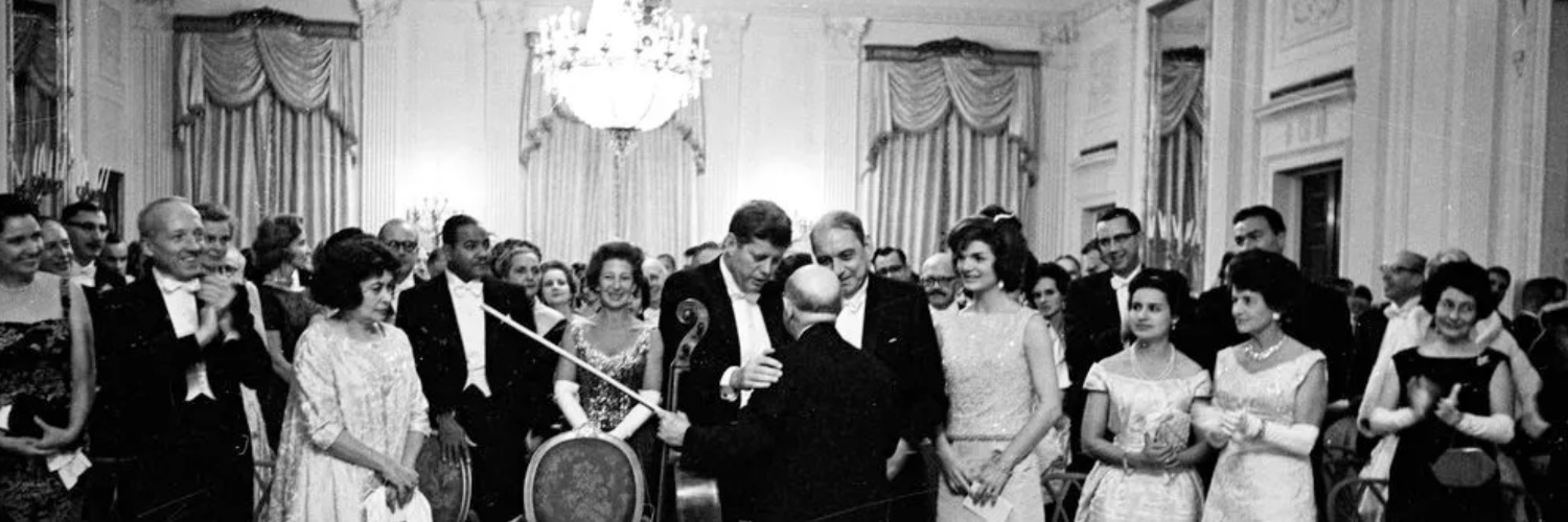 Michelle Kinney banner