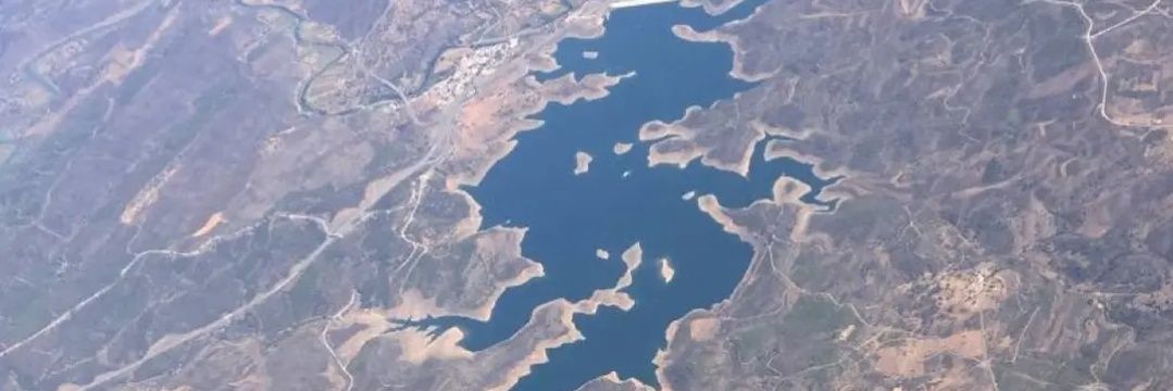 Chris Anderson banner