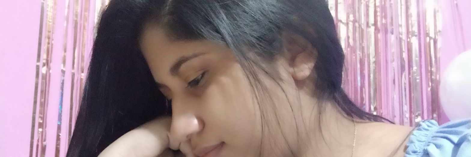 delyslg's profile banner image
