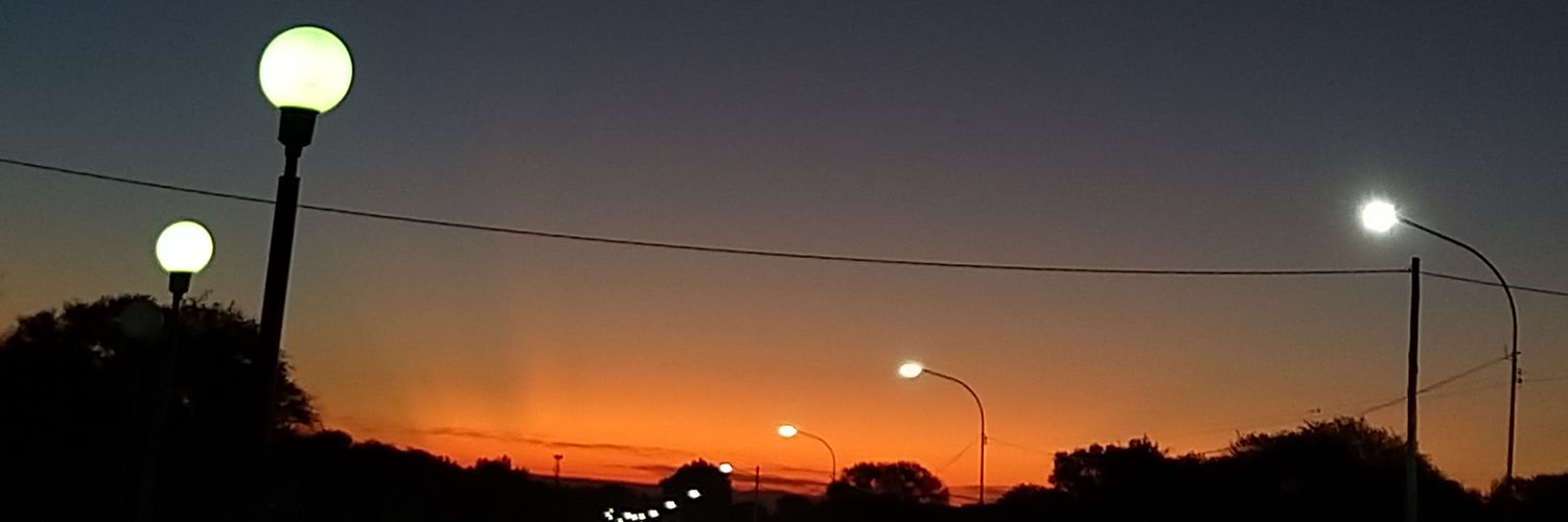 farahe78's profile banner image
