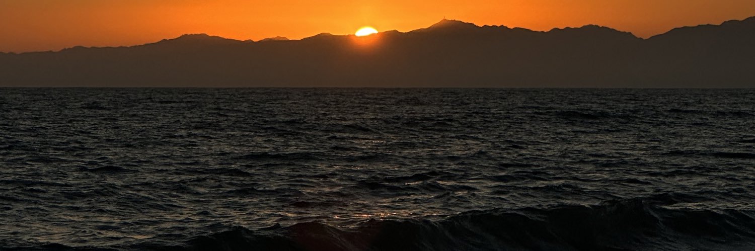 MoonRocks_27's profile banner image