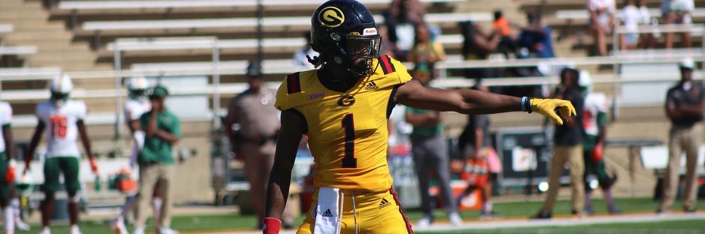 JR Waters AKA TRACKHAWK WATERS🥷 banner