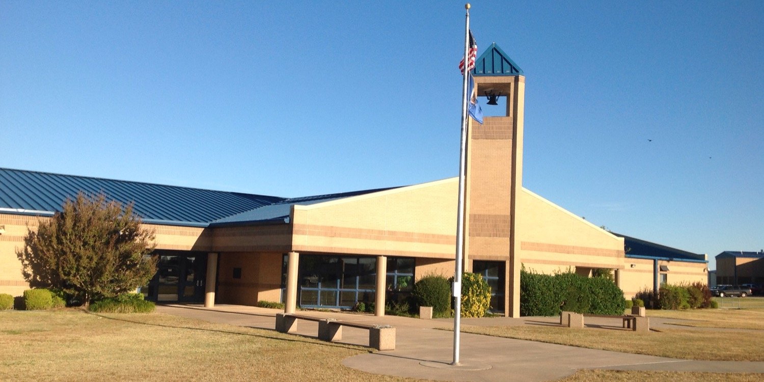 ChisholmMiddleSchool banner