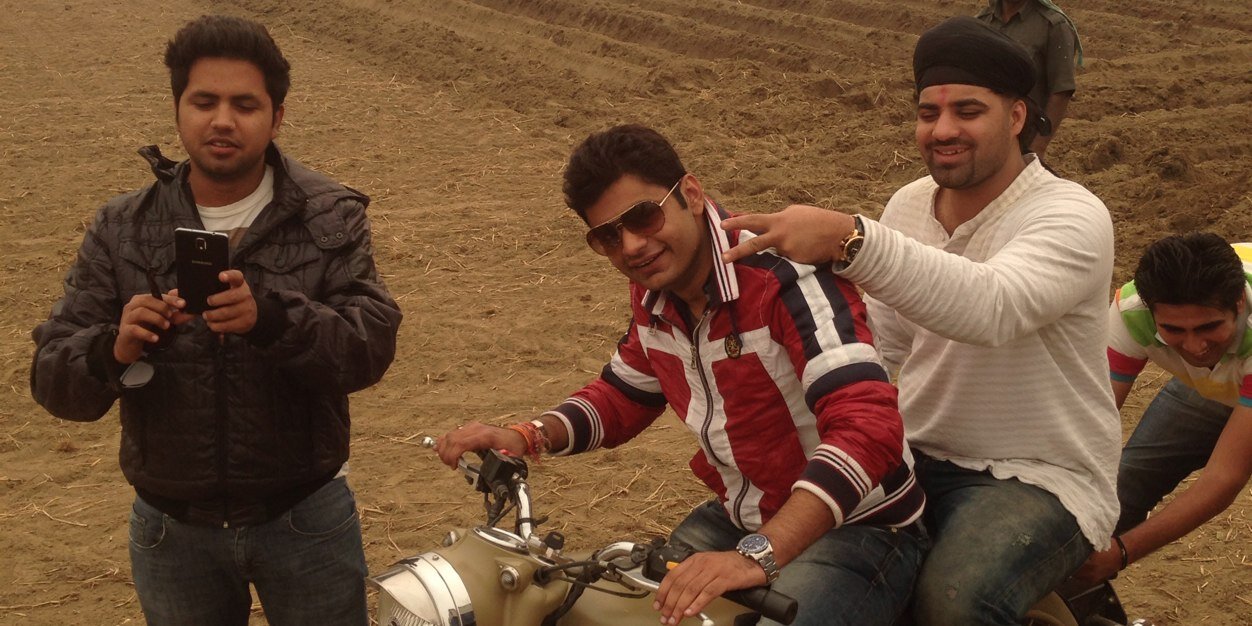 Pratham2710's profile banner image