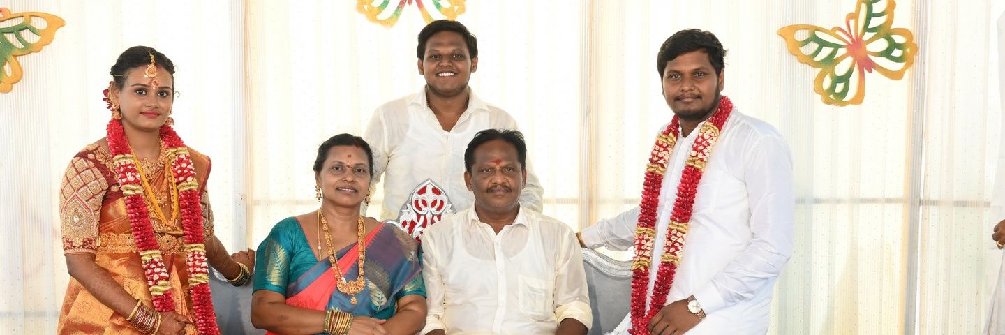 vasanthiasok's profile banner image