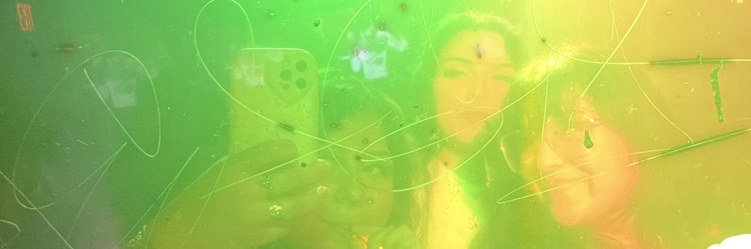 devanyxo's profile banner image