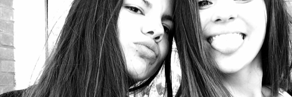 nicolegardinal2's profile banner image