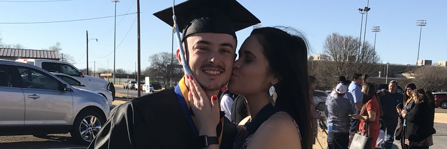 AllisonMuniz2's profile banner image