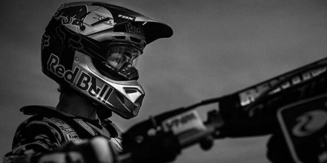 Ismaelr32's profile banner image
