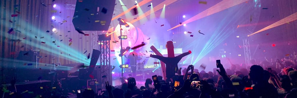 antho banner