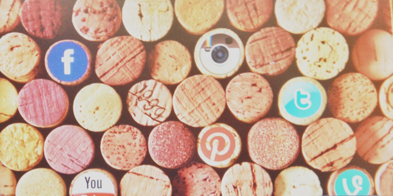 SocialVinoo's profile banner image