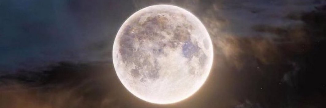 rosslynmoon88's profile banner image