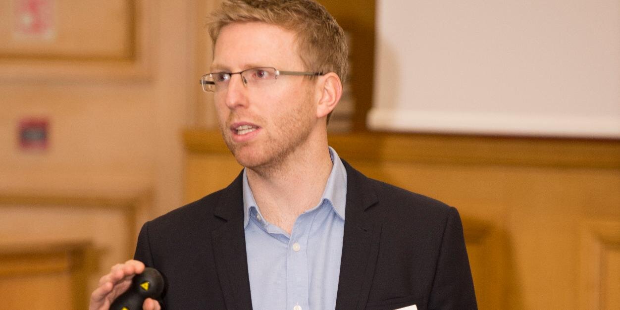 Dr Andy Hooton banner