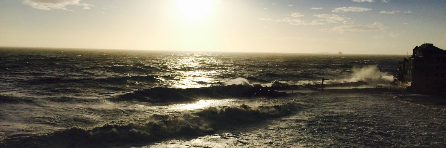 evapear's profile banner image