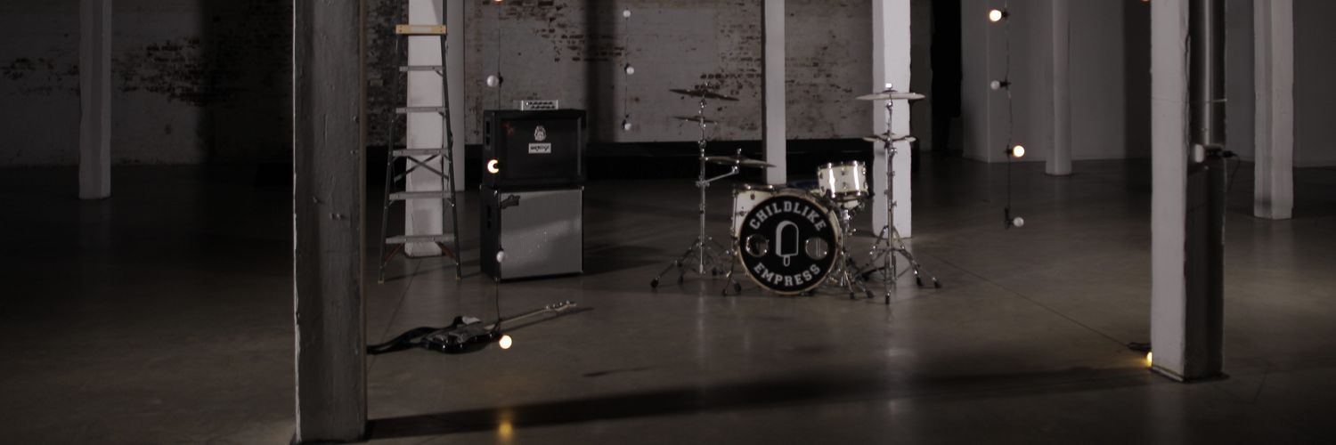 Childlike Empress banner