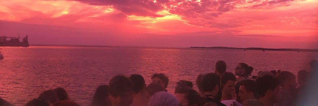 _Meredith96's profile banner image