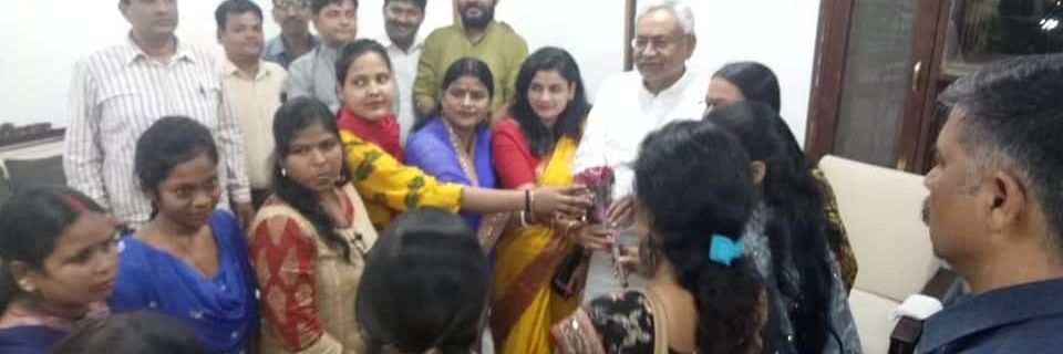 stutidubey_'s profile banner image