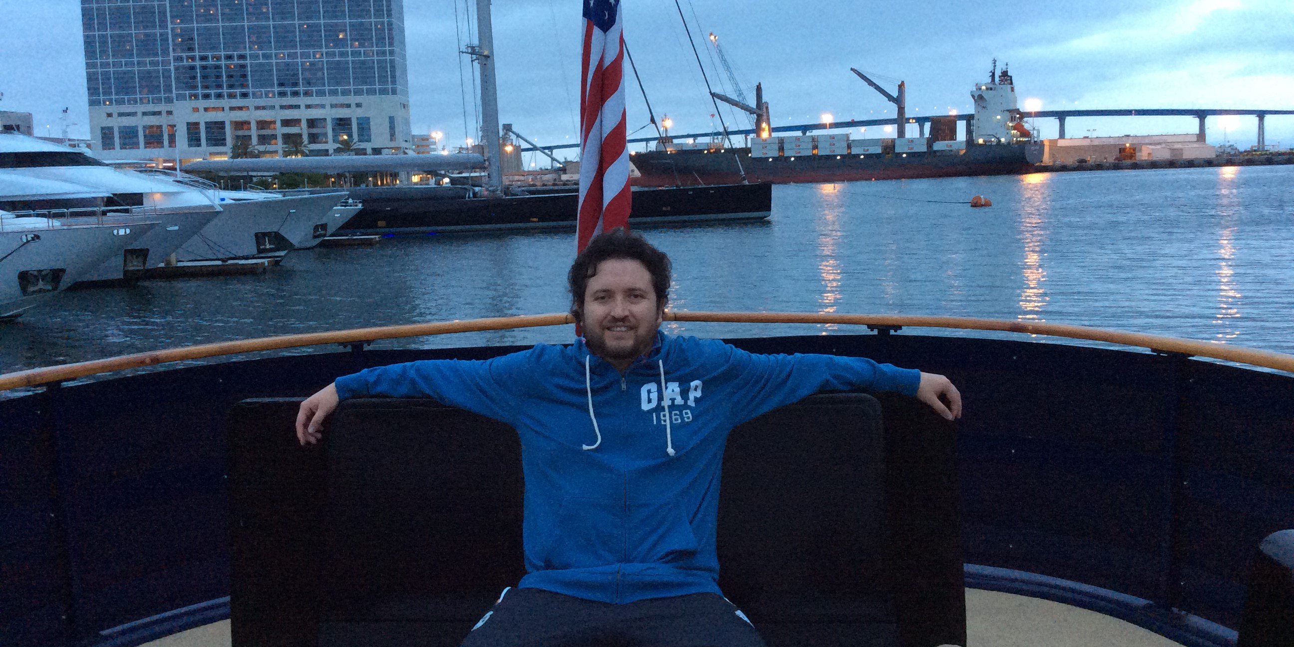 DALLAS_CHILE's profile banner image