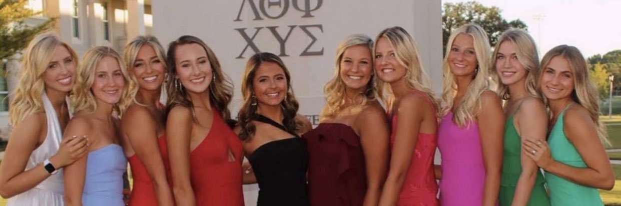 lillyhoff's profile banner image
