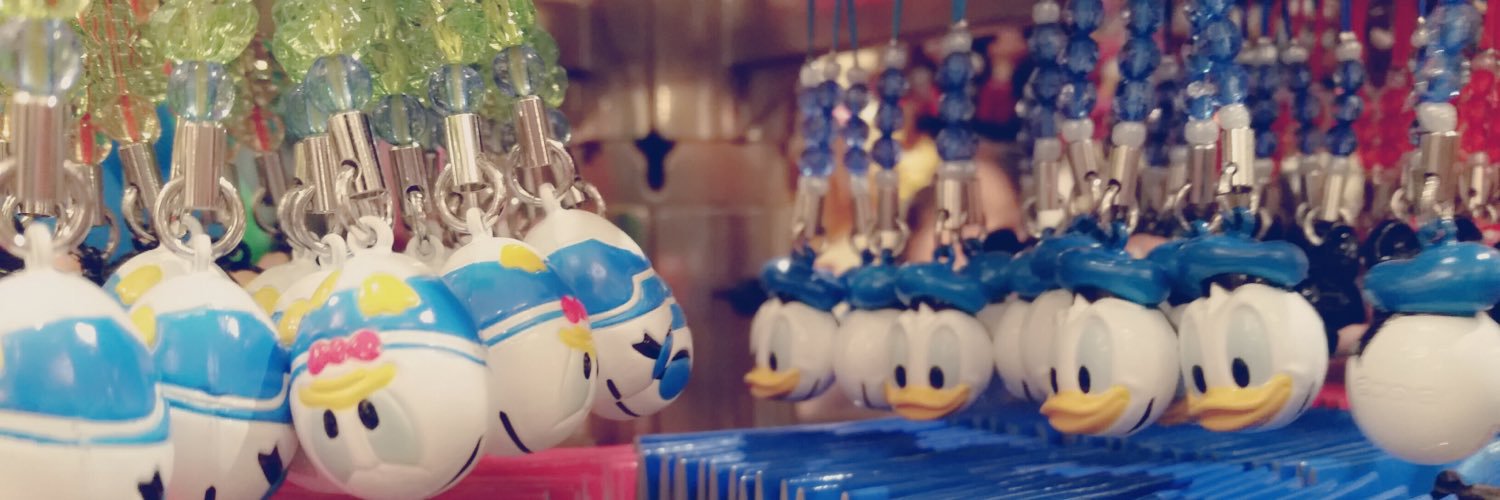 penibori's profile banner image