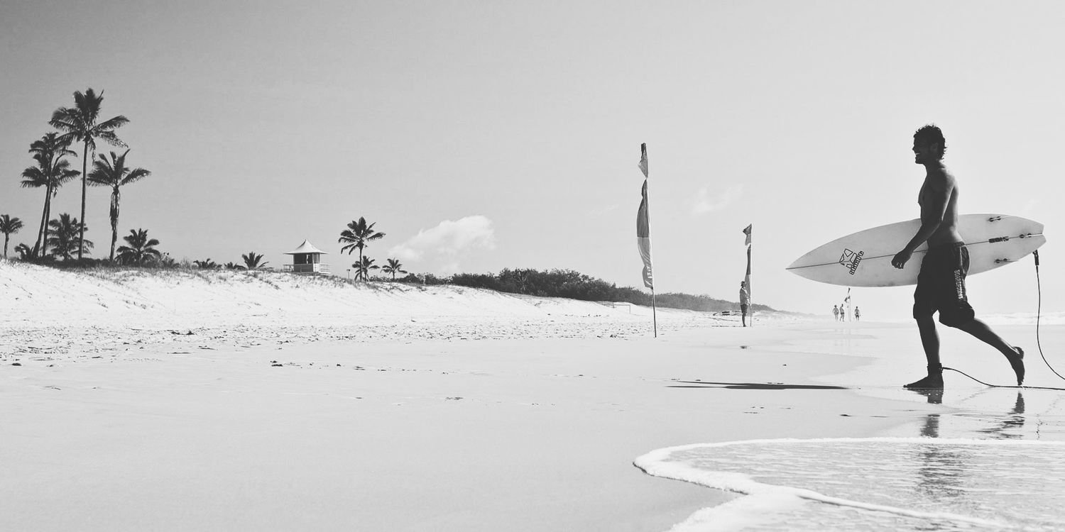 ezwxnn's profile banner image