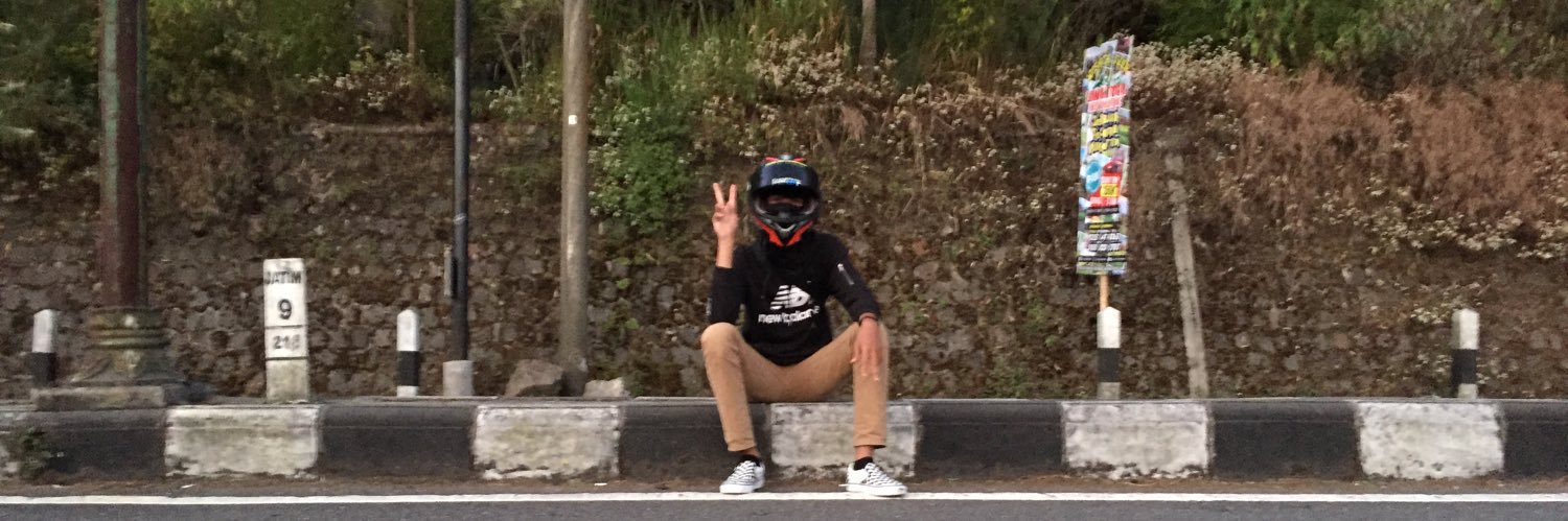 galihutmo's profile banner image