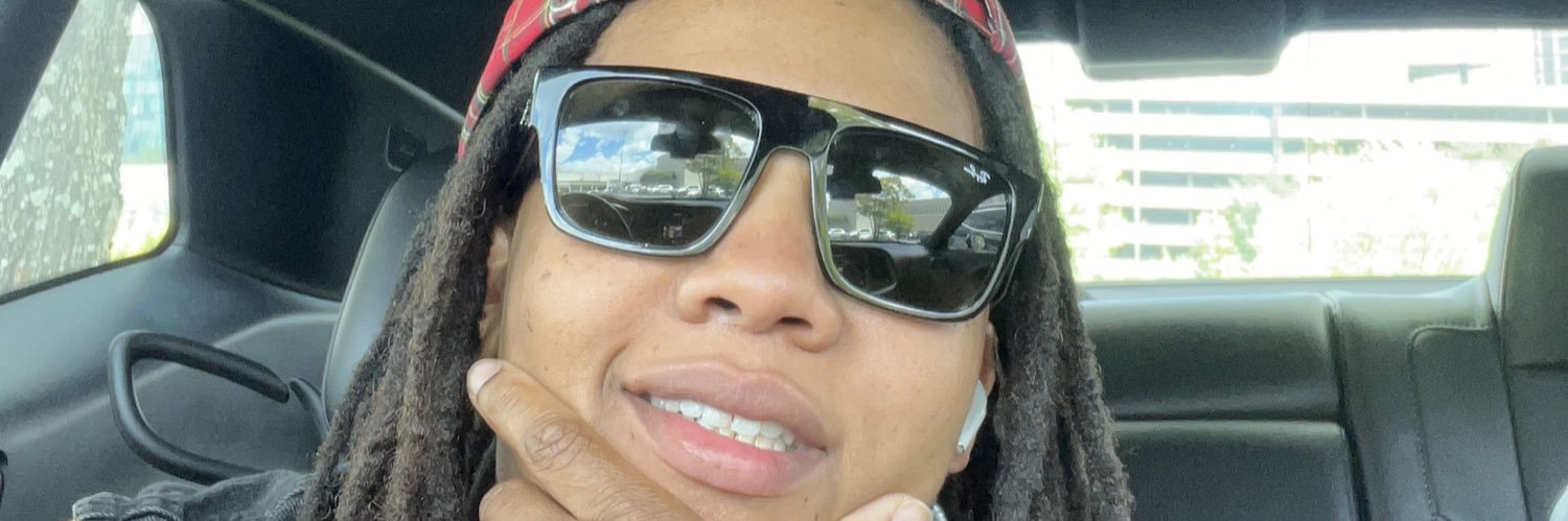 longliveroro_'s profile banner image