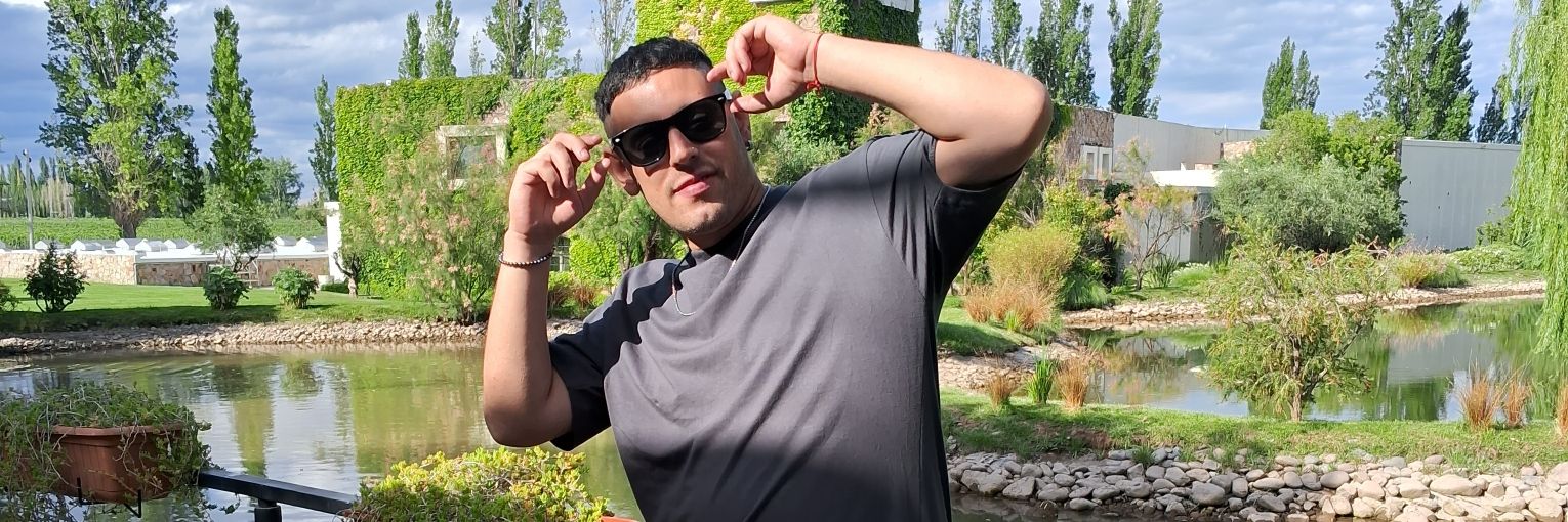 SebiiiBenitez's profile banner image