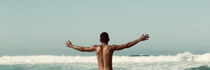 rewsonmoura's profile banner image