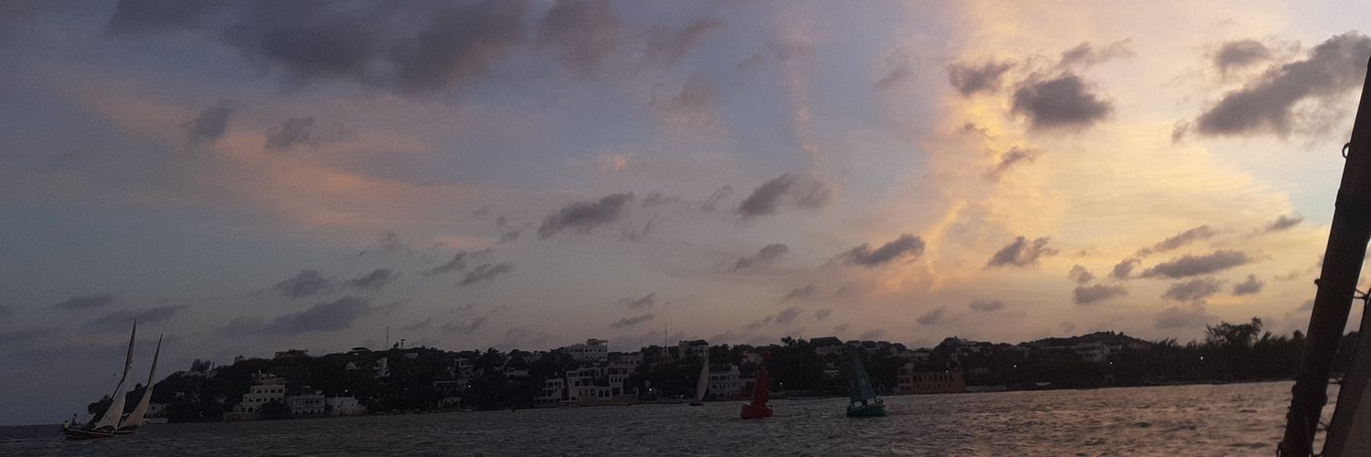kagz100's profile banner image