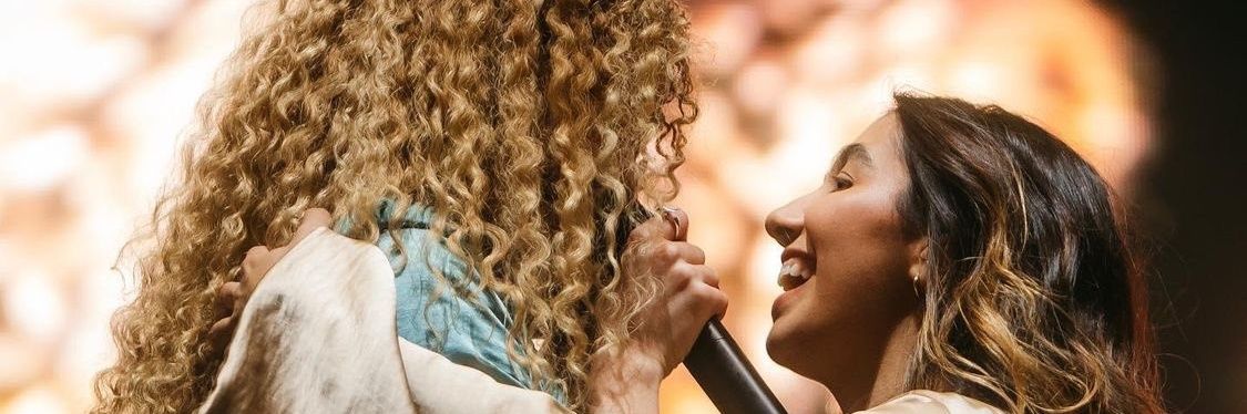 Clara Pamponet banner