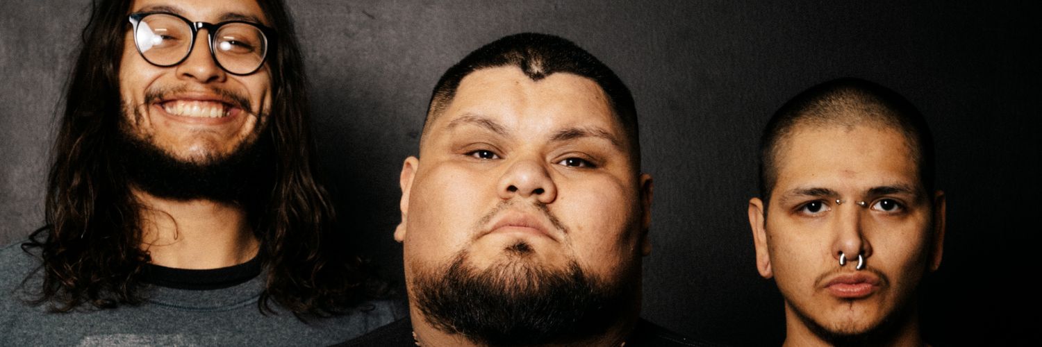 DiezDeLeonx's profile banner image