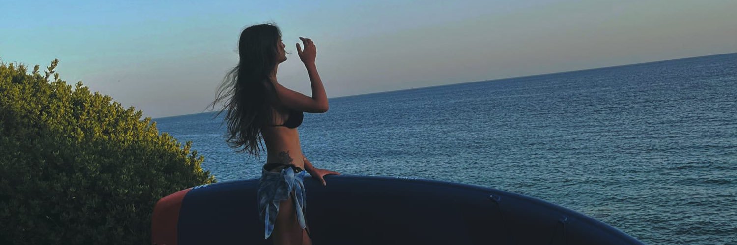 Starsandwines's profile banner image