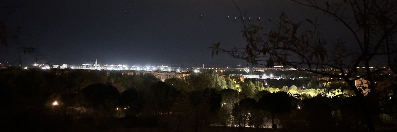 emedemolly's profile banner image
