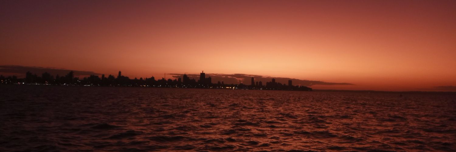 mbelurojas's profile banner image