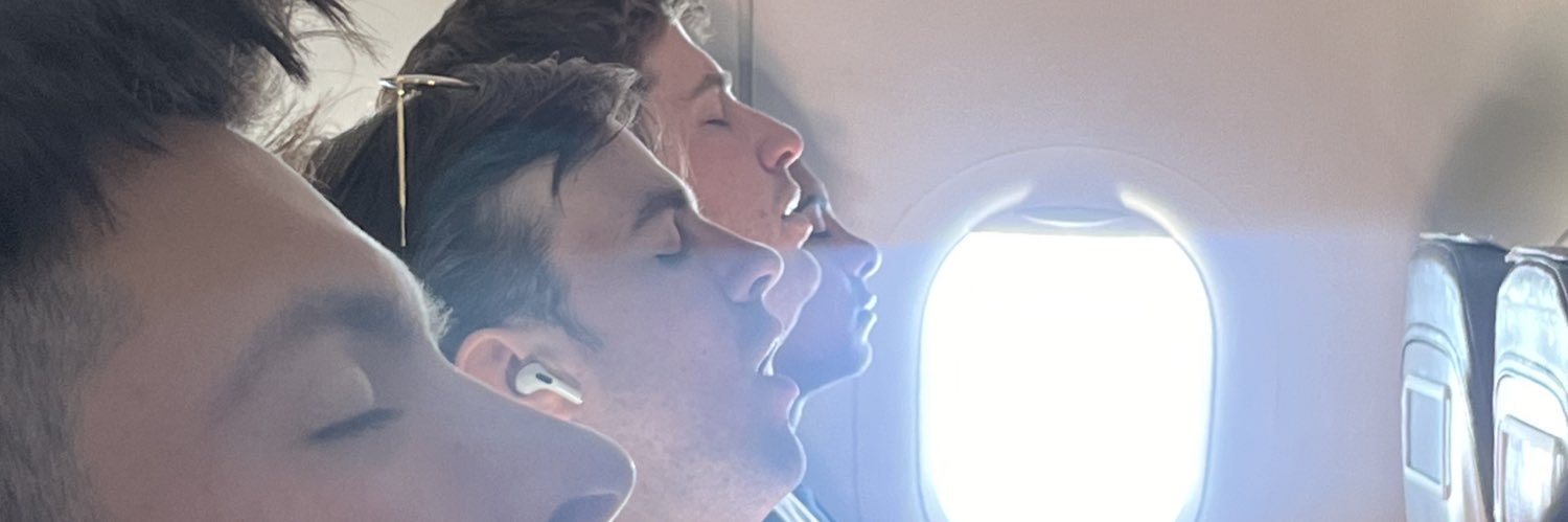 morry333's profile banner image